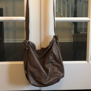 Rough and Tumble New Generation Hobo - Small